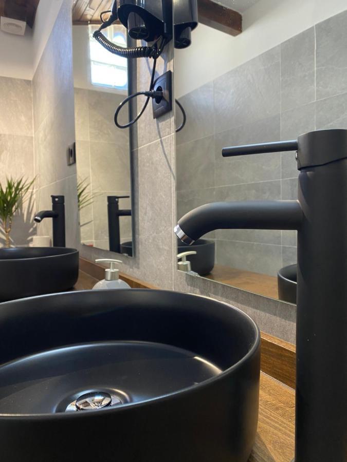 Apartamentos Rurales Calleabajo - 3 Estrellas Hervás Exteriör bild