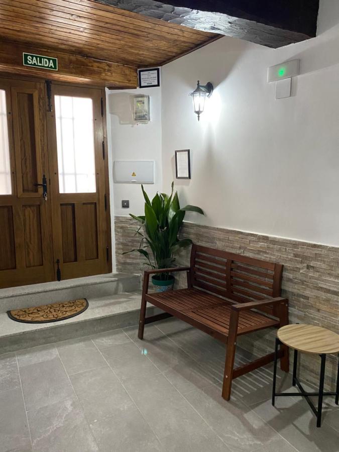 Apartamentos Rurales Calleabajo - 3 Estrellas Hervás Exteriör bild